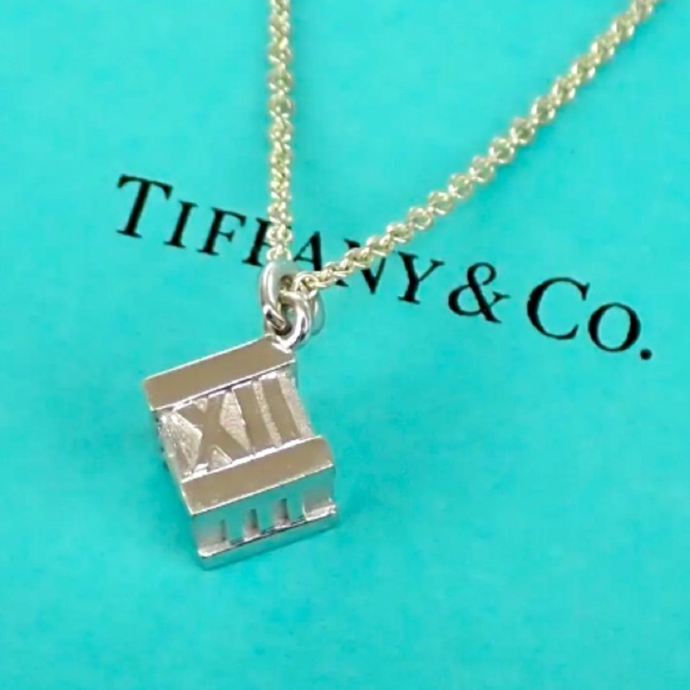 Authentic Vintage Tiffany & Co. Atlas Cube Chain Necklace Pendant